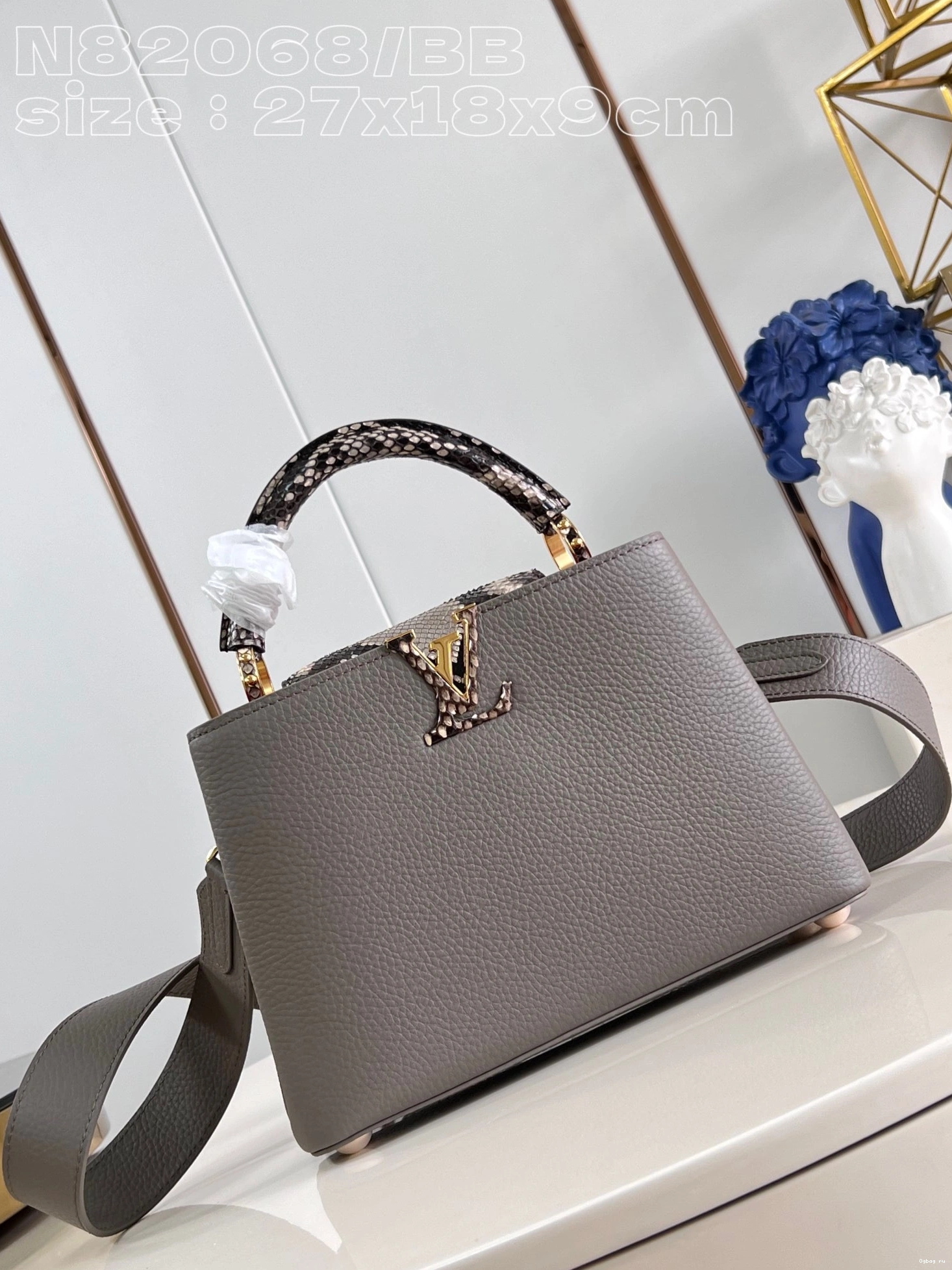 CAPUCINES VUITTON BB-27*18*9CM LOUIS 0714